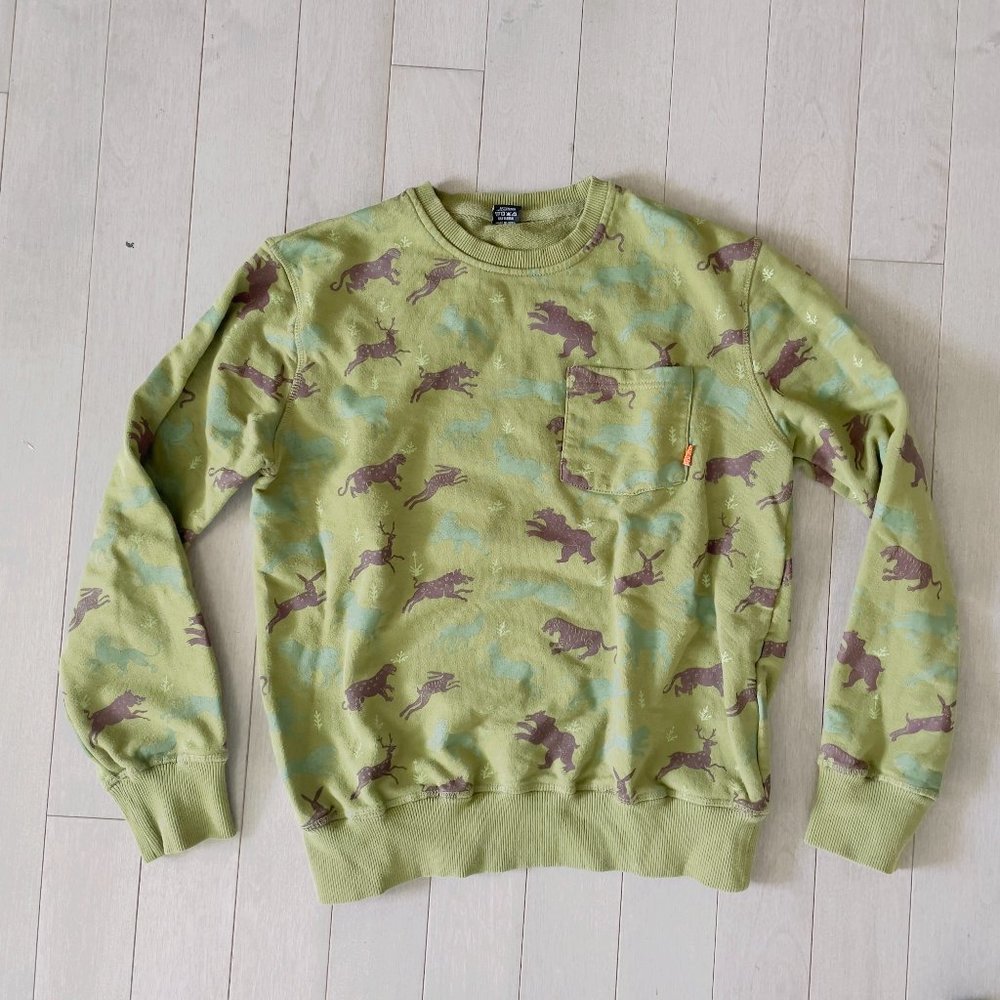 Poler Stuff Mens sweatshirt size Small camo